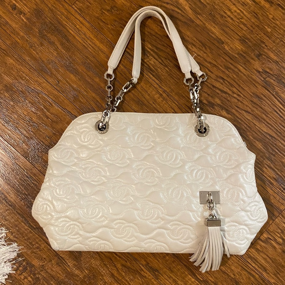 🌟 CHANEL Purse 🌟